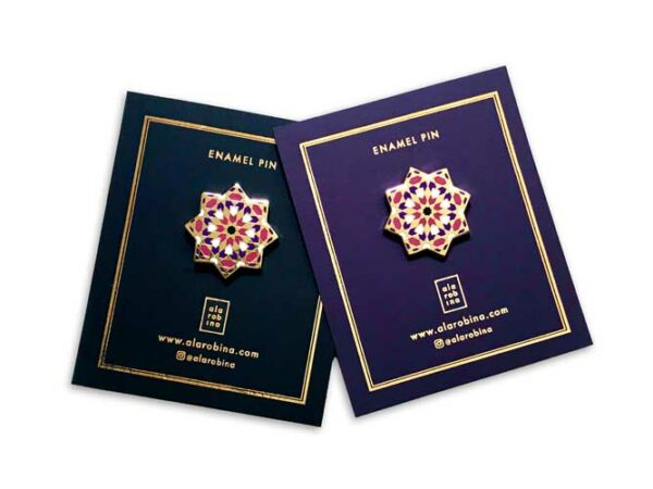 Gold-sacred-islamic-geometry-eight-point-star-on-backing-cards